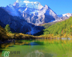 5月份去香格里拉穿什么？五月份去香格里拉穿什么衣服？