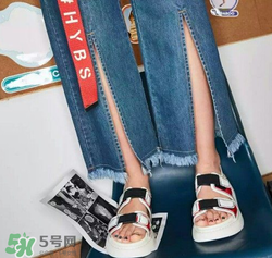 牛仔闊腿褲搭配什么鞋子？闊腿牛仔褲搭配什么鞋子好看？