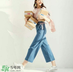 牛仔闊腿褲搭配什么鞋子？闊腿牛仔褲搭配什么鞋子好看？