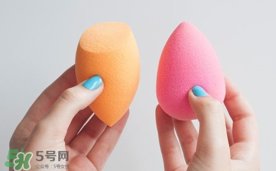 美妝蛋可以涂乳液嗎？美妝蛋怎么涂水乳？