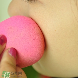 美妝蛋可以用香皂洗嗎？美妝蛋可以用肥皂洗嗎？
