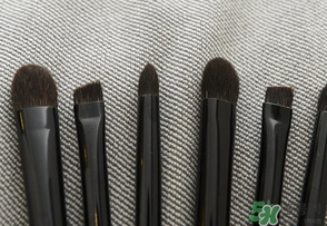 艾諾琪化妝刷哪款好？艾諾琪化妝刷推薦