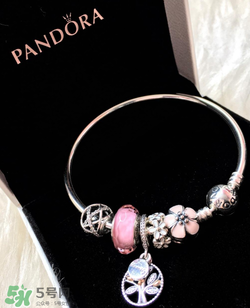 潘多拉桃花系列什么寓意？pandora桃花系列的寓意是什么？