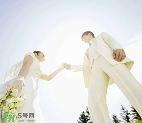 2017年5月哪天結(jié)婚好？2017年5月結(jié)婚黃道吉日