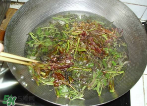 香椿為什么要焯水？香椿怎么焯水？