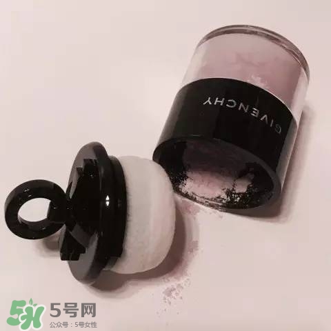 紀(jì)梵?；ǘ涓〉癫蕣y盤多少錢？紀(jì)梵希花朵浮雕高光修容盤價(jià)格