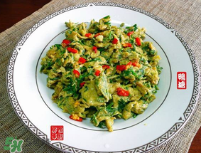 香椿可以炒鵝蛋嗎？香椿和鵝蛋能一起吃嗎？