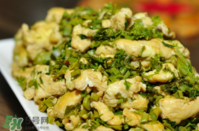 香椿炒雞蛋用焯水嗎？香椿炒雞蛋怎么焯水？