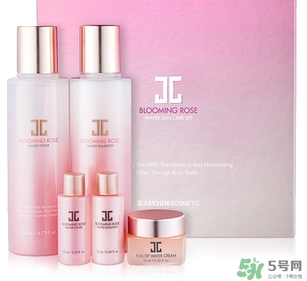 jayjun水乳套盒粉色藍色那個好？jayjun水乳粉色藍色區(qū)別