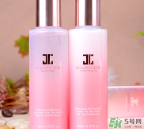 jayjun水乳套盒粉色藍色那個好？jayjun水乳粉色藍色區(qū)別