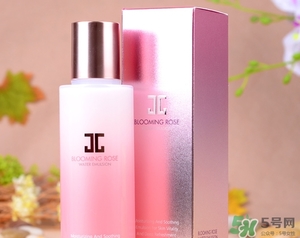 jayjun水乳套盒粉色藍色那個好？jayjun水乳粉色藍色區(qū)別