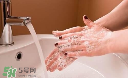手膜做完要洗手嗎？手膜做完要不要洗手？