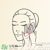雅頓時(shí)空膠囊怎么用？伊麗莎白雅頓時(shí)空膠囊使用方法