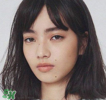 小松菜奈厭世妝怎么化？日本流行的厭世妝畫法