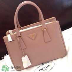 prada是哪個國家的品牌？prada普拉達是哪里的牌子？