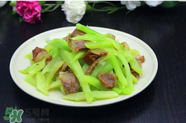 ?萵筍和土豆能一起吃嗎？萵筍土豆片怎么做好吃？