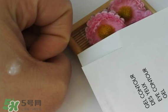 伊詩貝格眼霜怎么樣？伊詩貝格眼霜有幾款好用嗎？