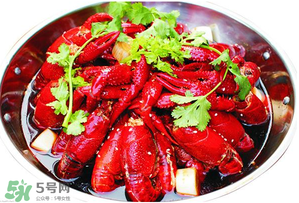 油燜大蝦燜多久？油燜大蝦燒幾分鐘？
