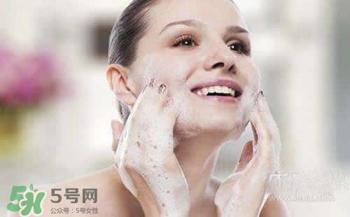 黑色痘印多久會消失？黑色痘印消失時間