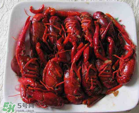 龍蝦為什么變紅？為什么龍蝦煮熟后會變紅？