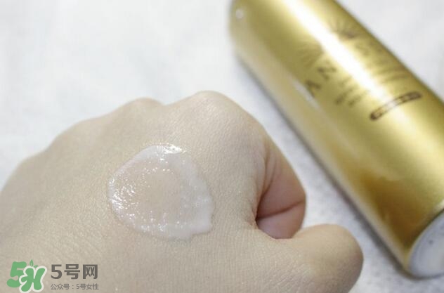安耐曬噴霧可以帶上飛機(jī)嗎？安耐曬防曬噴霧可以托運(yùn)嗎？
