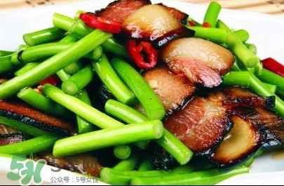 蒜苔是辛辣食物嗎？蒜苔算辛辣食物嗎