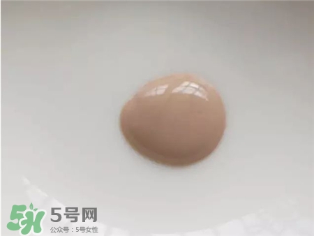 伊麗莎白雅頓橘燦防曬多少錢(qián)?雅頓橘燦防曬霜價(jià)格
