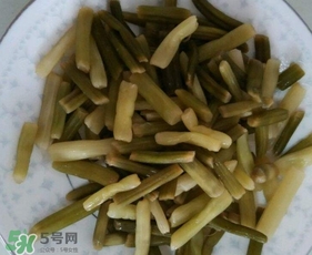 蒜苔怎么腌制好吃？蒜苔腌制方法