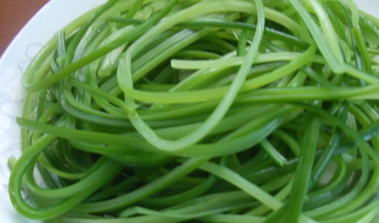 蒜苔是發(fā)物嗎？蒜苔是不是發(fā)物