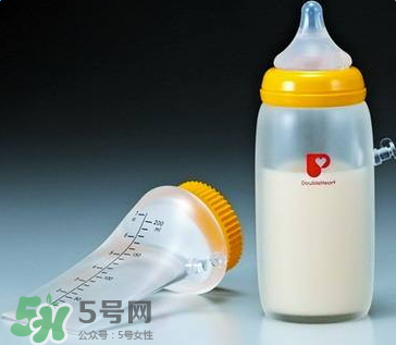 奶瓶能用洗潔精洗嗎？洗潔精能洗奶瓶嗎？
