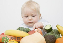 寶寶輔食要加鹽嗎？寶寶輔食能不能加鹽？