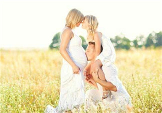 孕婦怎么樣選擇合適的鞋子？孕婦鞋穿什么樣的比較好？