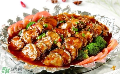 如何炒茄子不黑？怎么炒茄子不黑