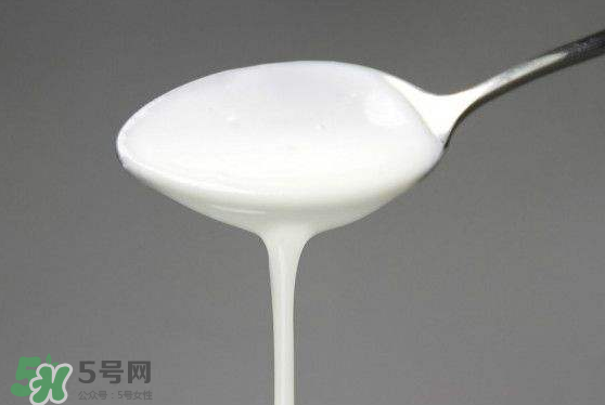 吃蝦爬子能喝酸奶嗎？蝦爬子和酸奶能一起吃嗎？