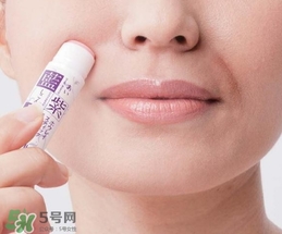 藍(lán)紫根去法令紋棒怎么用？藍(lán)紫根去法令紋精華棒使用方法