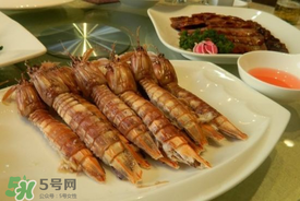 蝦爬子和菠菜能一起吃嗎？蝦爬子能和菠菜一起吃嗎？
