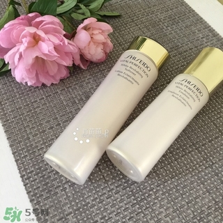 悅薇水乳滋潤和清爽哪個好？悅薇水乳滋潤和清爽區(qū)別