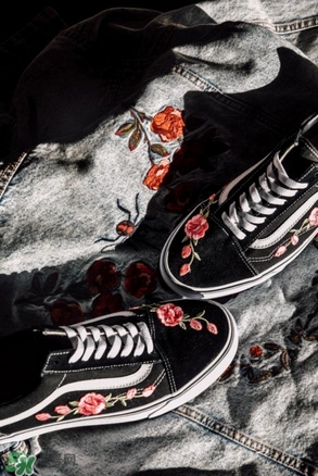 amac customs與vans高定鞋子多少錢？