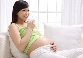 孕婦摸肚子會(huì)繞頸嗎？孕婦摸肚子胎兒能感受到嗎？