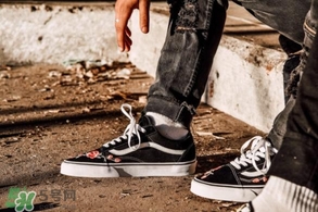 amac customs與vans高定鞋子多少錢？