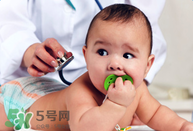 寶寶發(fā)燒有什么物理降溫法？寶寶發(fā)燒怎么降溫快？