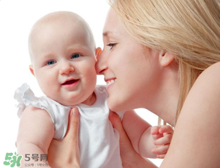 哺乳期媽媽用什么護(hù)膚品好？安全有效的孕婦護(hù)膚品推薦