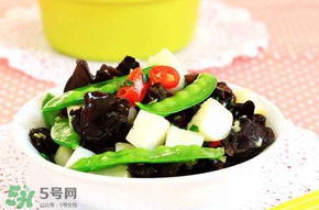 豌豆和木耳能一起吃嗎？豌豆木耳能一起炒嗎？