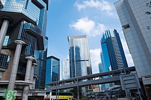 6月去香港穿什么？六月份去香港穿什么衣服？