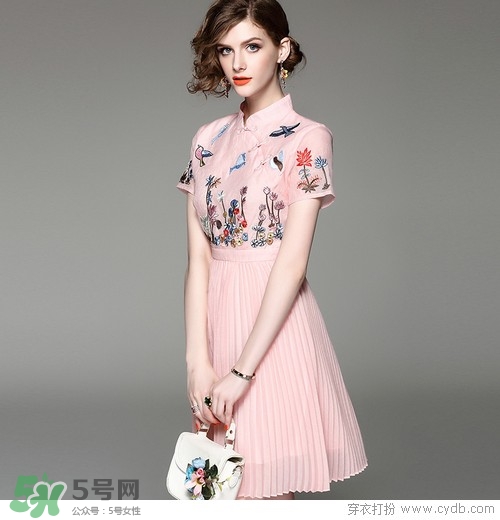 6月去香港穿什么？六月份去香港穿什么衣服？
