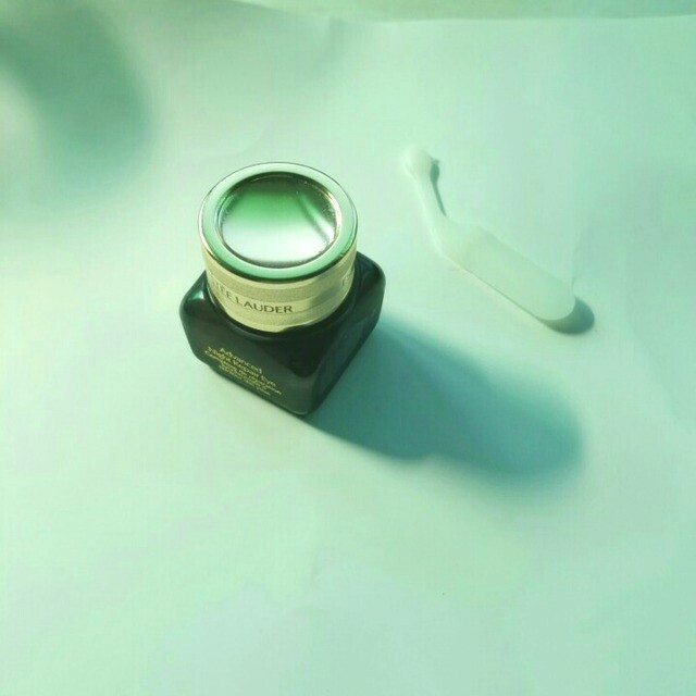 黑眼圈很重用什么眼霜？黑眼圈嚴(yán)重用什么眼霜