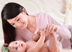 哺乳期可以染頭發(fā)嗎？哺乳期染發(fā)對(duì)孩子有危害嗎？