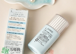 蘇菲娜藍(lán)小花和白小花哪個(gè)好？sofina蘇菲娜藍(lán)小花和白小花對(duì)比