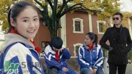 陳翔六點半腿腿死了是真的嗎？腿腿真名是誰