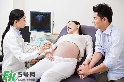 四維彩超能看出男女嗎？四維彩超能看清手指嗎？